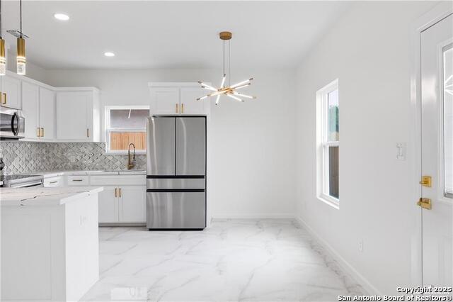 Listing photo id 1 for 1300 Abesam Avenue N