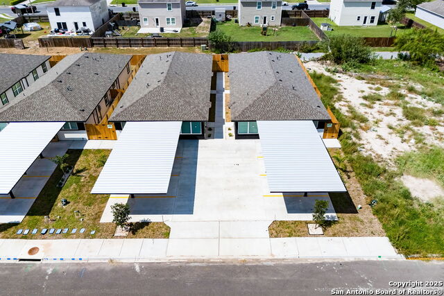 Image 27 of 30 For 1604 Shadow Creek