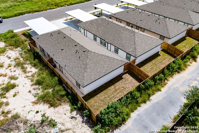 Image 28 of 30 For 1604 Shadow Creek