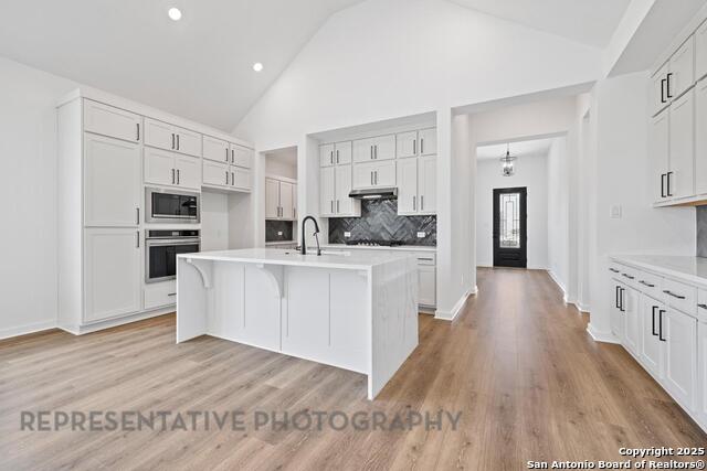 Image 3 of 12 For 11925 Lofted Bloom