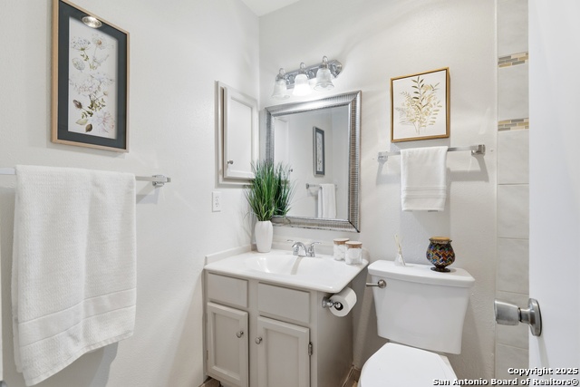 Image 15 of 37 For 12004 Prairie Oak