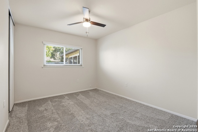 Image 19 of 37 For 12004 Prairie Oak