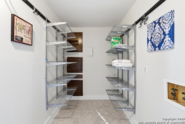 Image 20 of 37 For 12004 Prairie Oak