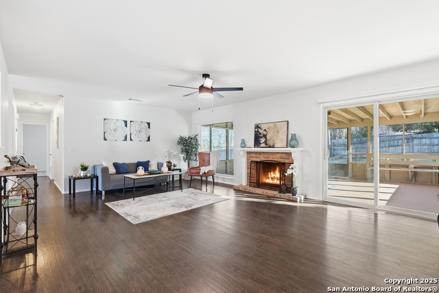 Image 5 of 37 For 12004 Prairie Oak