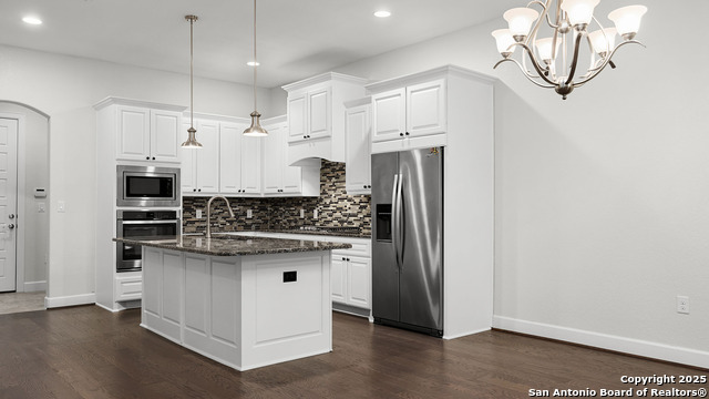 Image 12 of 34 For 961 N. Academy