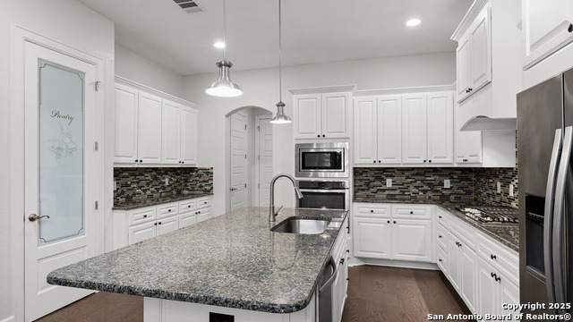 Image 14 of 34 For 961 N. Academy