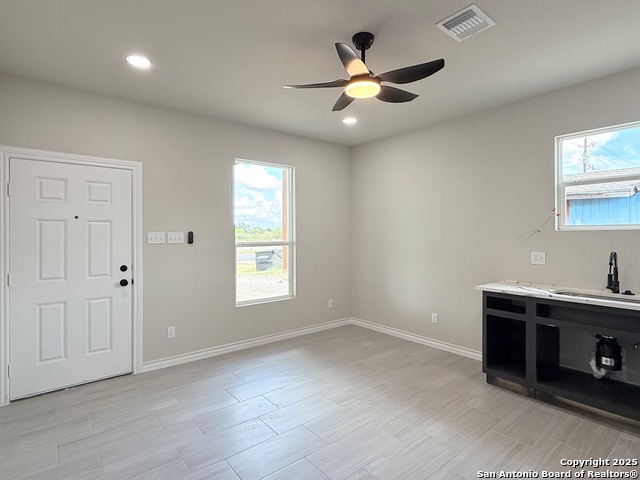 Image 6 of 17 For 3274 Ih 35 N 2