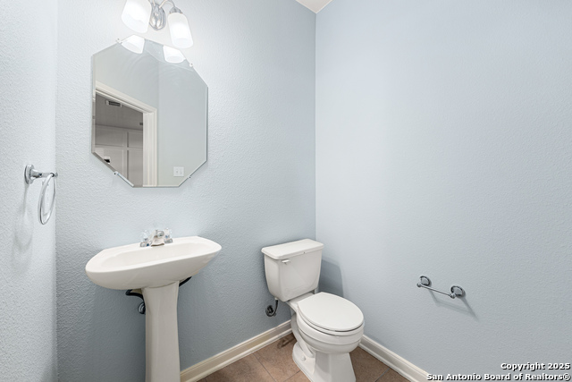 Image 24 of 54 For 9030 Gull Lake