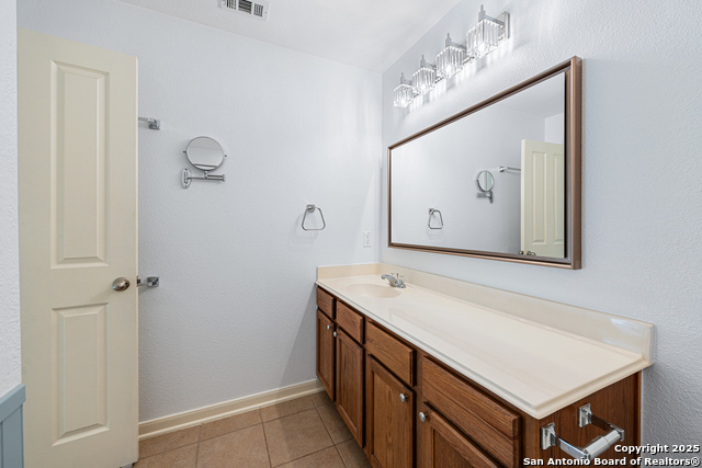 Image 33 of 54 For 9030 Gull Lake