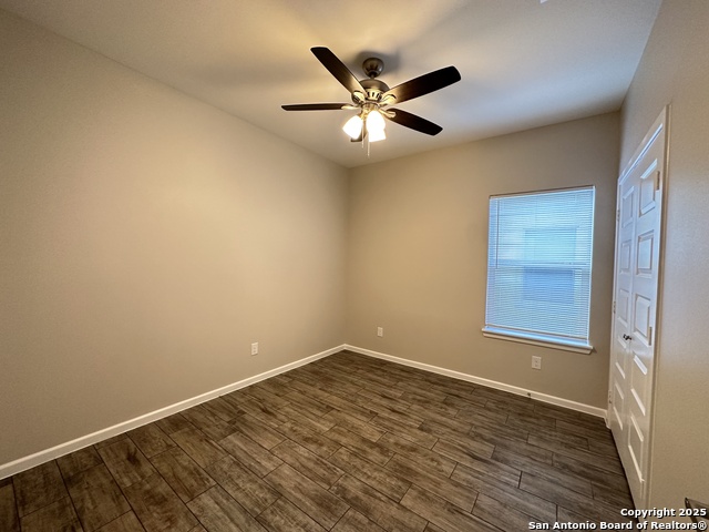 Listing photo id 23 for 1505 Shavano Drive