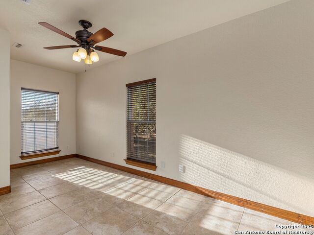 Image 30 of 73 For 102 Oak Valley Dr