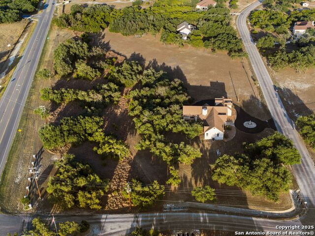 Image 49 of 73 For 102 Oak Valley Dr