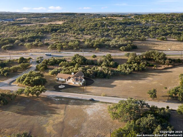 Image 50 of 73 For 102 Oak Valley Dr