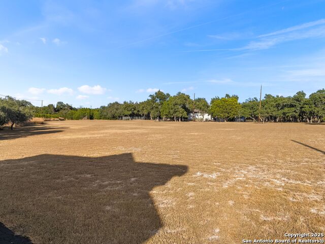 Image 59 of 73 For 102 Oak Valley Dr