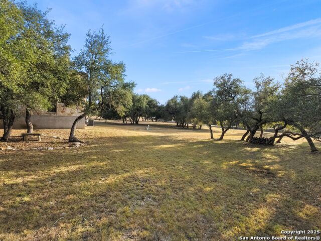 Image 62 of 73 For 102 Oak Valley Dr