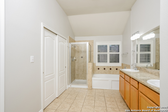 Image 13 of 15 For 24443 Flint Creek