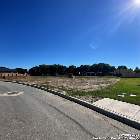 Image 4 of 4 For 183 Janice Avenue