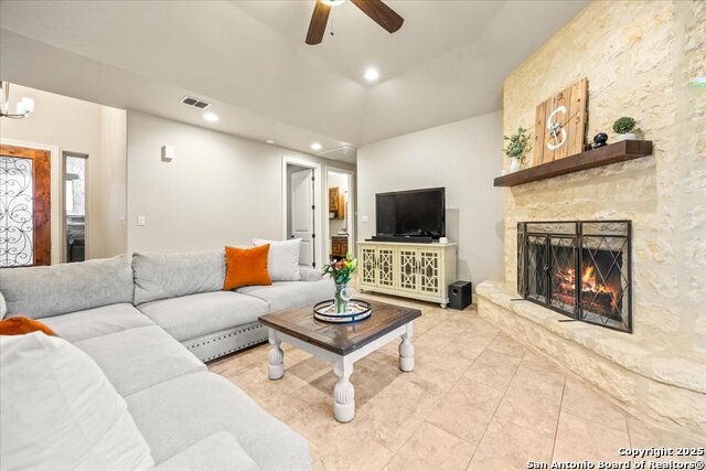 Image 12 of 51 For 31720 Retama