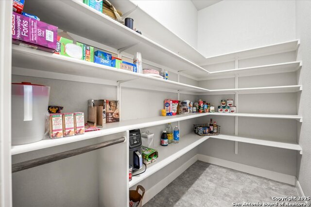 Image 19 of 51 For 31720 Retama