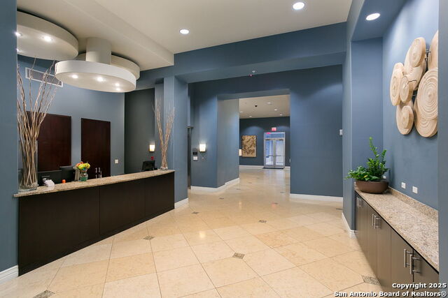 Image 4 of 42 For 215 Center  1104