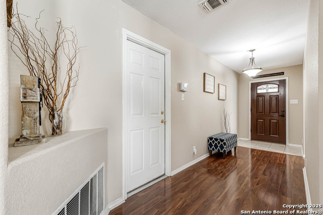 Image 7 of 34 For 8519 Chickasaw Bluff