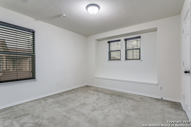 Image 21 of 25 For 7739 Palomino Cove