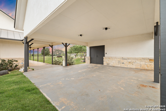 Image 33 of 49 For 4355 State Highway 16 N