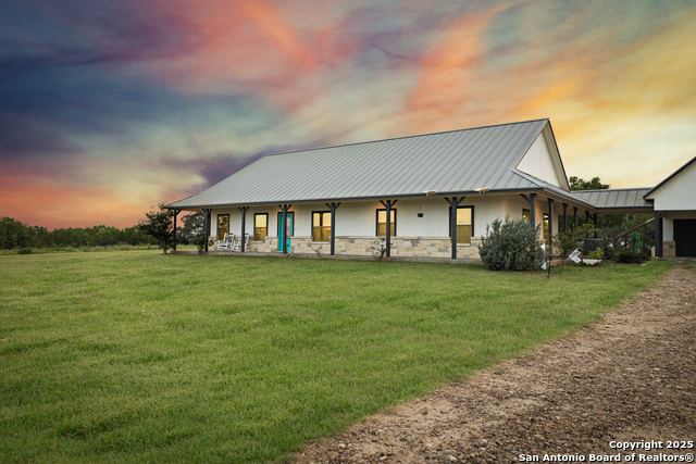 Image 41 of 49 For 4355 State Highway 16 N