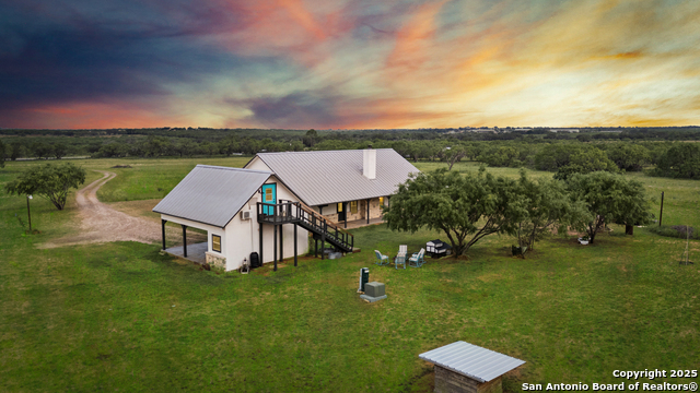 Image 5 of 49 For 4355 State Highway 16 N