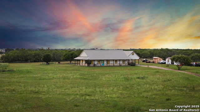 Image 7 of 49 For 4355 State Highway 16 N