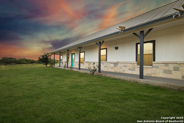 Image 8 of 49 For 4355 State Highway 16 N