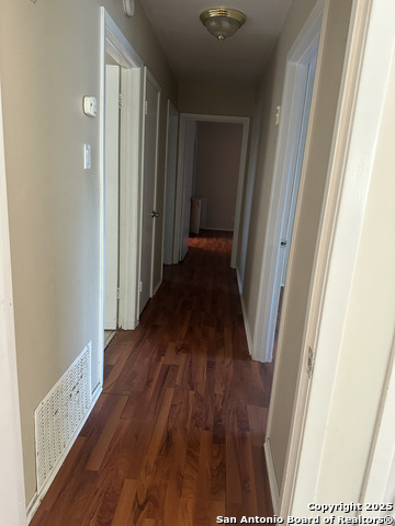 Image 4 of 20 For 3118 Shady Springs