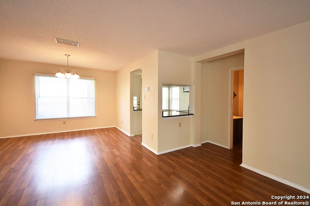 Image 22 of 45 For 8503 Chelsea Park