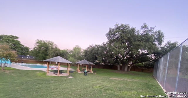 Image 44 of 45 For 8503 Chelsea Park