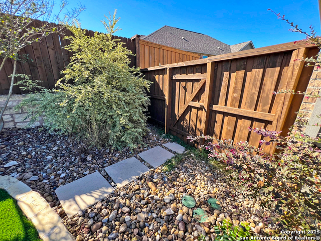 Image 50 of 56 For 4014 Arena Blanca