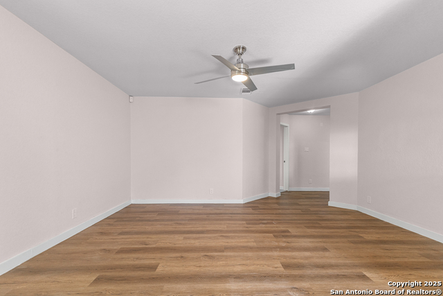 Image 13 of 27 For 8127 Sunshine Trail