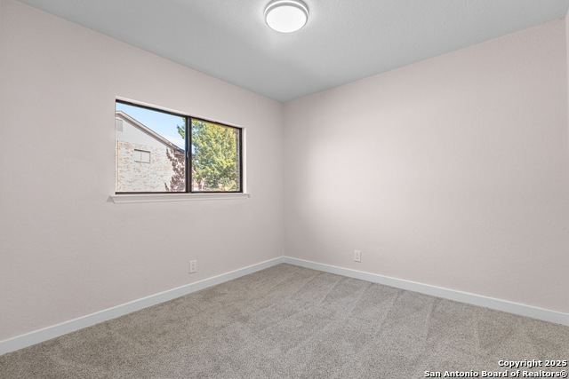 Image 19 of 27 For 8127 Sunshine Trail