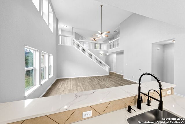 Image 12 of 50 For 11419 Garden Falls