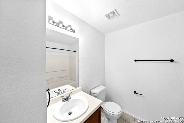 Image 40 of 50 For 11419 Garden Falls