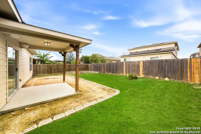 Image 46 of 50 For 11419 Garden Falls