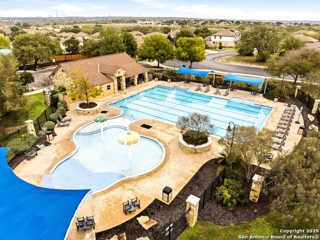 Image 47 of 50 For 11419 Garden Falls