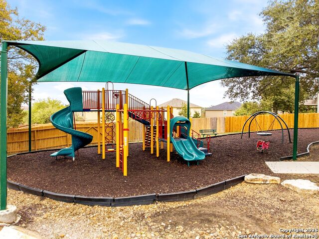 Image 49 of 50 For 11419 Garden Falls