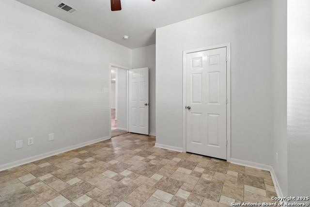 Image 17 of 30 For 211 Blair Pl