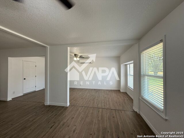 Image 2 of 13 For 5014 Benham Dr