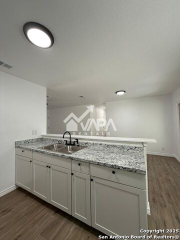 Image 8 of 13 For 7422 Pipe Spring