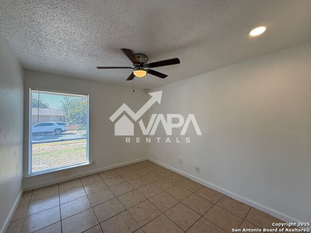 Image 5 of 12 For 7201 Glen Mist