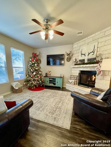 Image 7 of 38 For 3618 Globe Willow