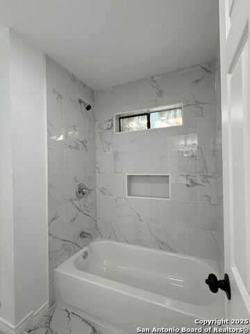 Image 20 of 22 For 4718 Saddle  