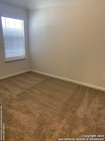 Image 12 of 15 For 2415 Lynwood  102