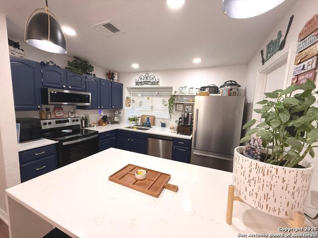 Image 12 of 45 For 258 Burlington Dr.